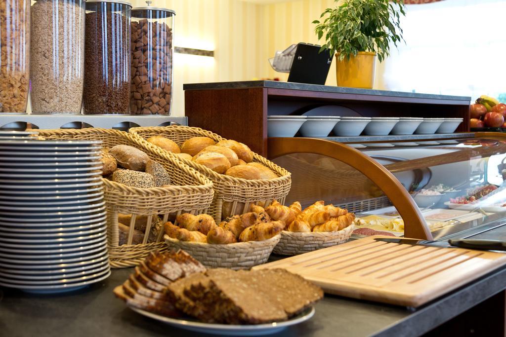 Hotel Fuer Dich Waren  Esterno foto